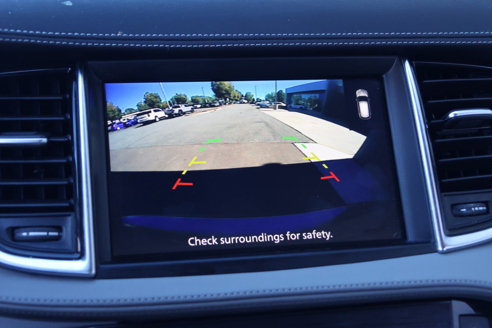 Used 2024 INFINITI QX50 Luxe FWD image 19