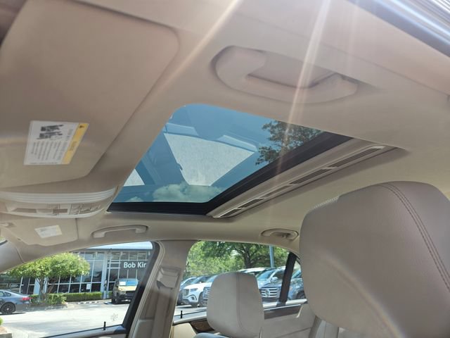Certified 2016 Mercedes-Benz E 350 Sedan image 27