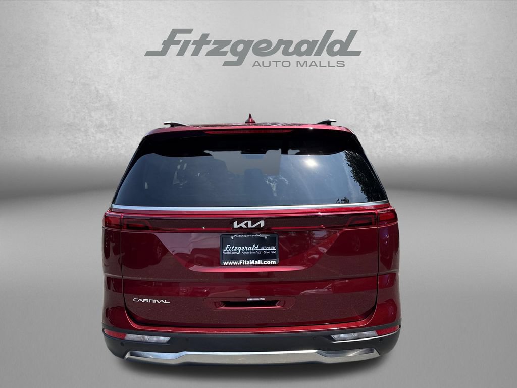 Used 2024 Kia Carnival SX FWD image 6