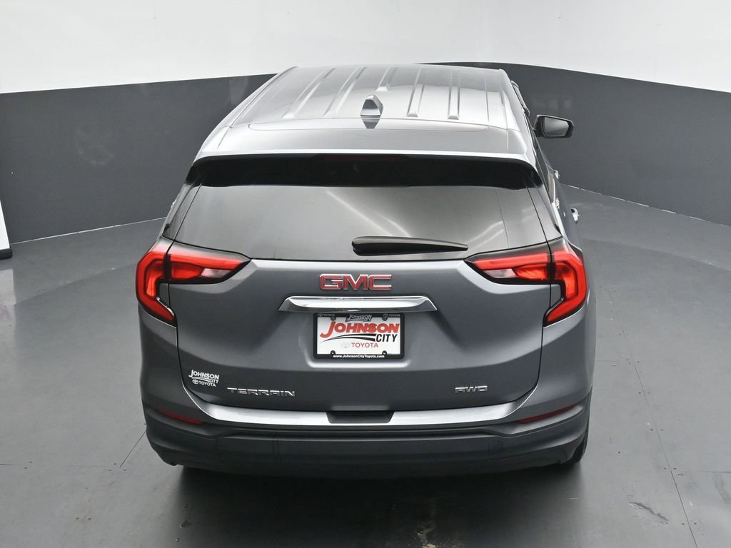 Used 2018 GMC Terrain SLE image 30