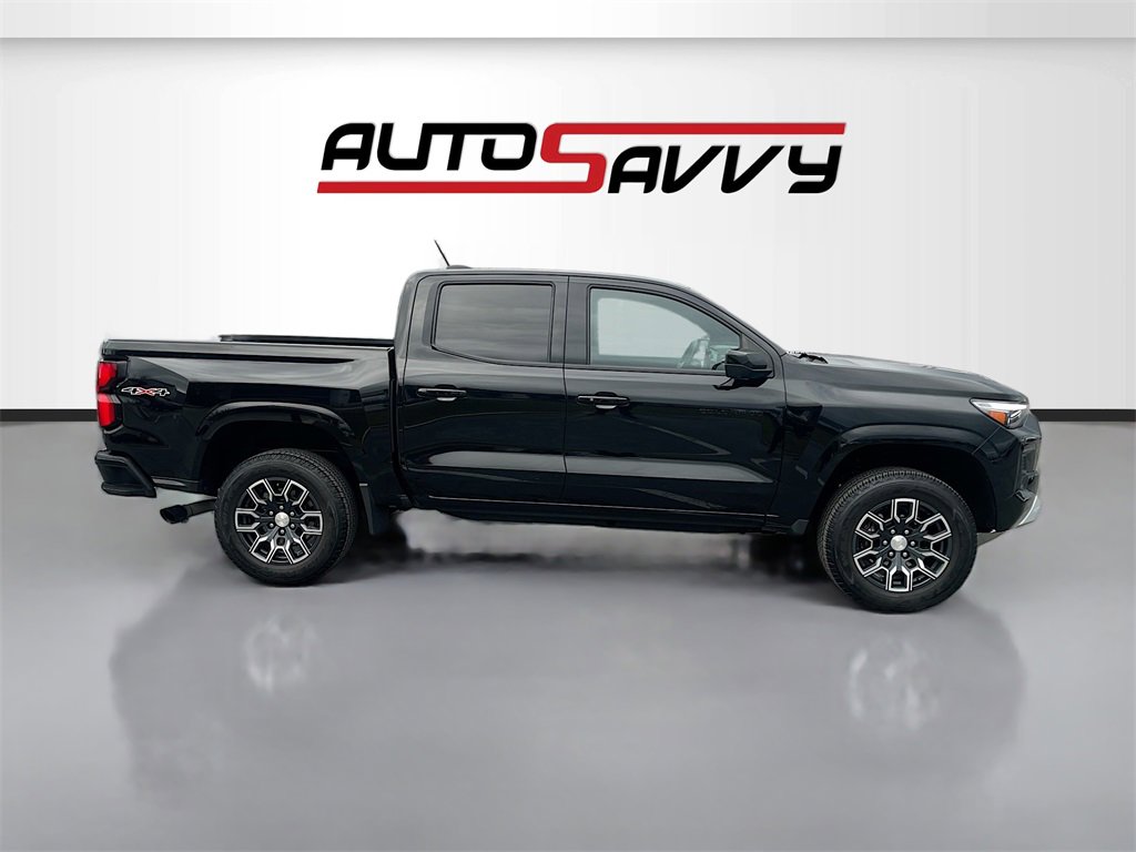 Used 2024 Chevrolet Colorado LT w/ LT Convenience Package III image 8