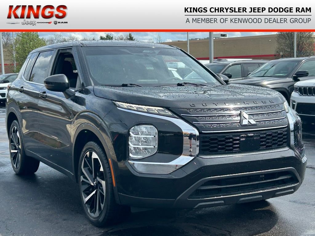 Used 2022 Mitsubishi Outlander ES