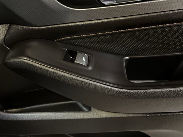 Used 2019 Chevrolet Traverse Premier w/ Redline Edition image 70