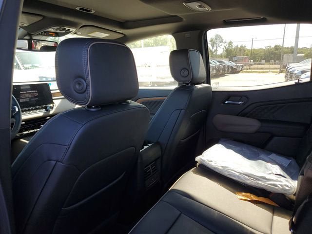 New 2026 GMC Canyon Denali AWD/4WD image 10