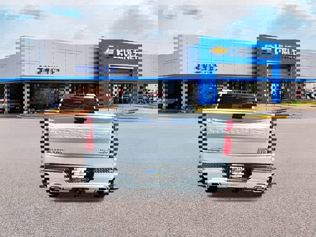 New 2026 Chevrolet Silverado 1500 High Country image 4