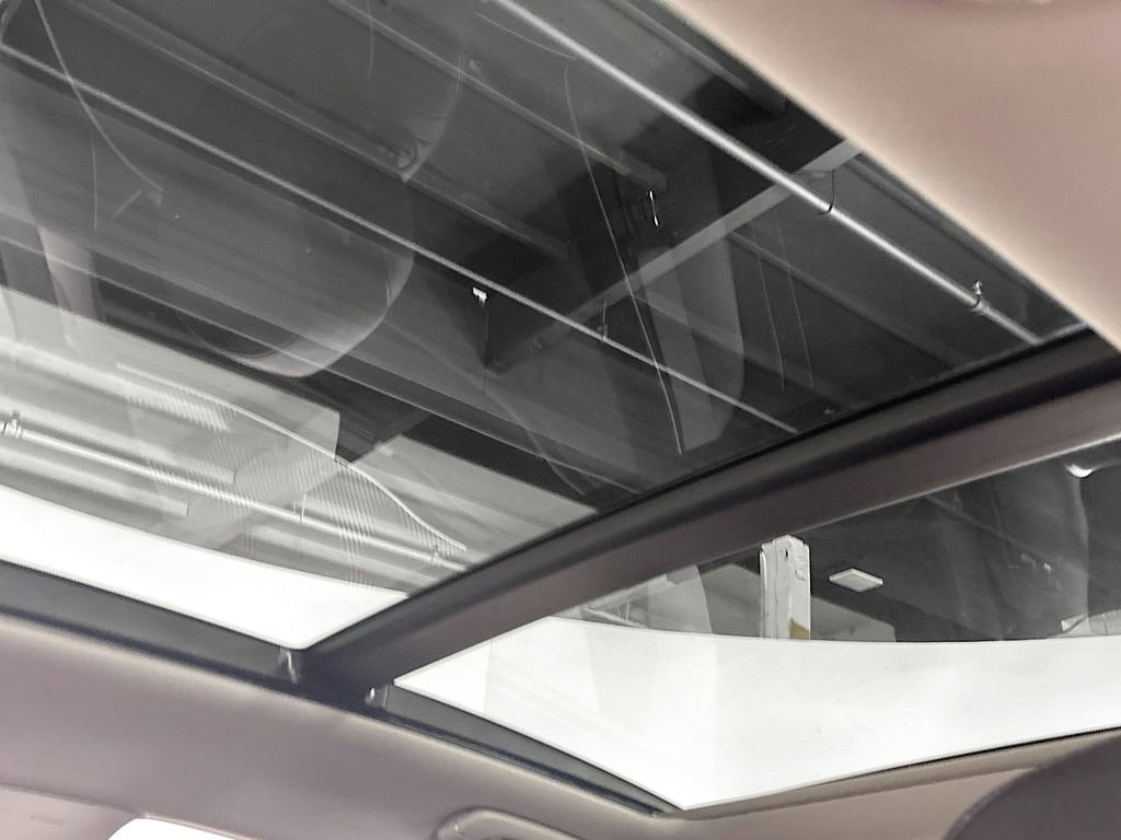 Used 2015 Hyundai Genesis 3.8 image 19