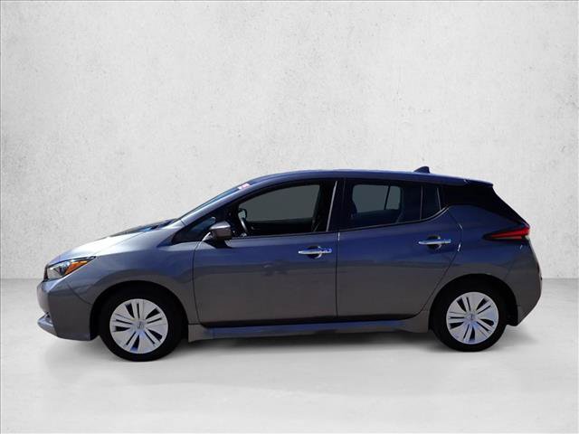 Used 2025 Nissan Leaf S FWD image 2