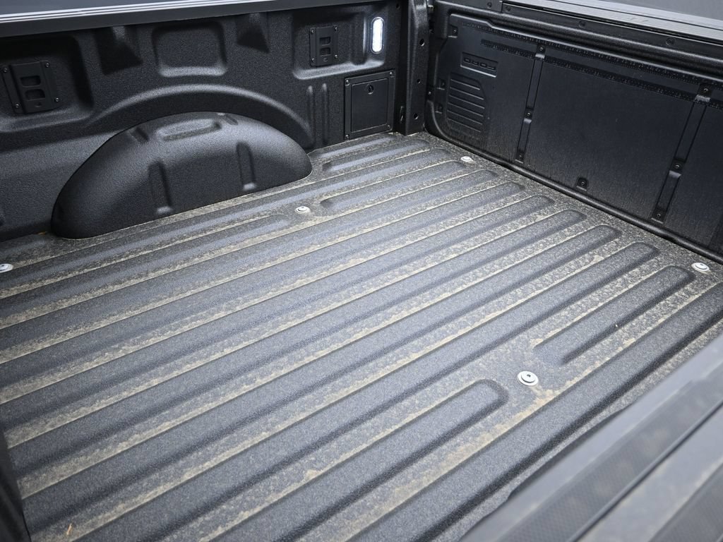 Used 2025 Ford F150 Raptor AWD/4WD image 24