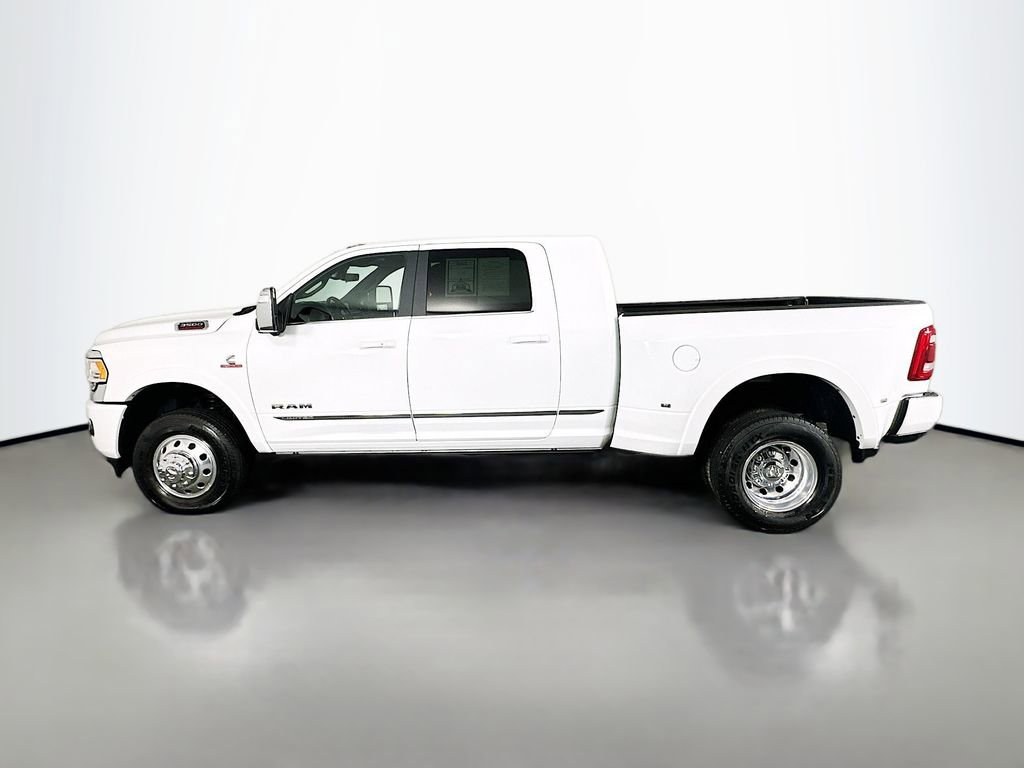Used 2024 RAM 3500 Limited image 4