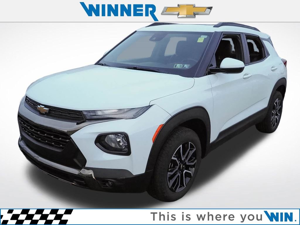 Certified 2023 Chevrolet TrailBlazer ACTIV w/ Sun and Liftgate Package image 1
