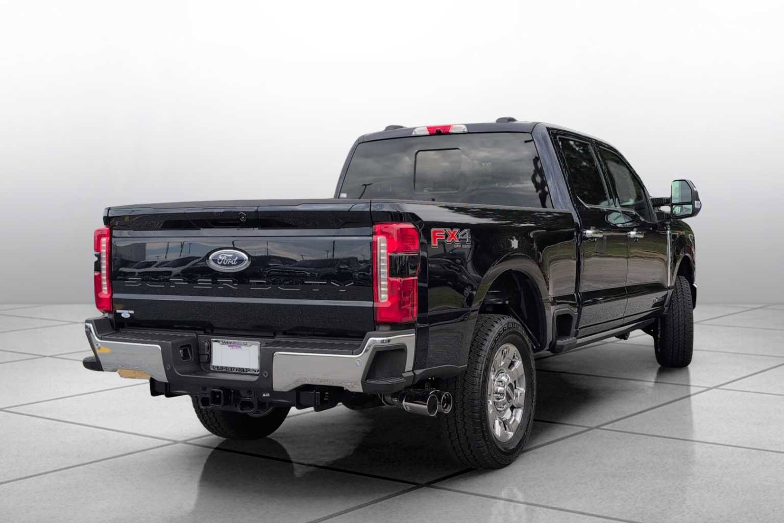 New 2025 Ford F250 Lariat w/ Lariat Ultimate Package image 4