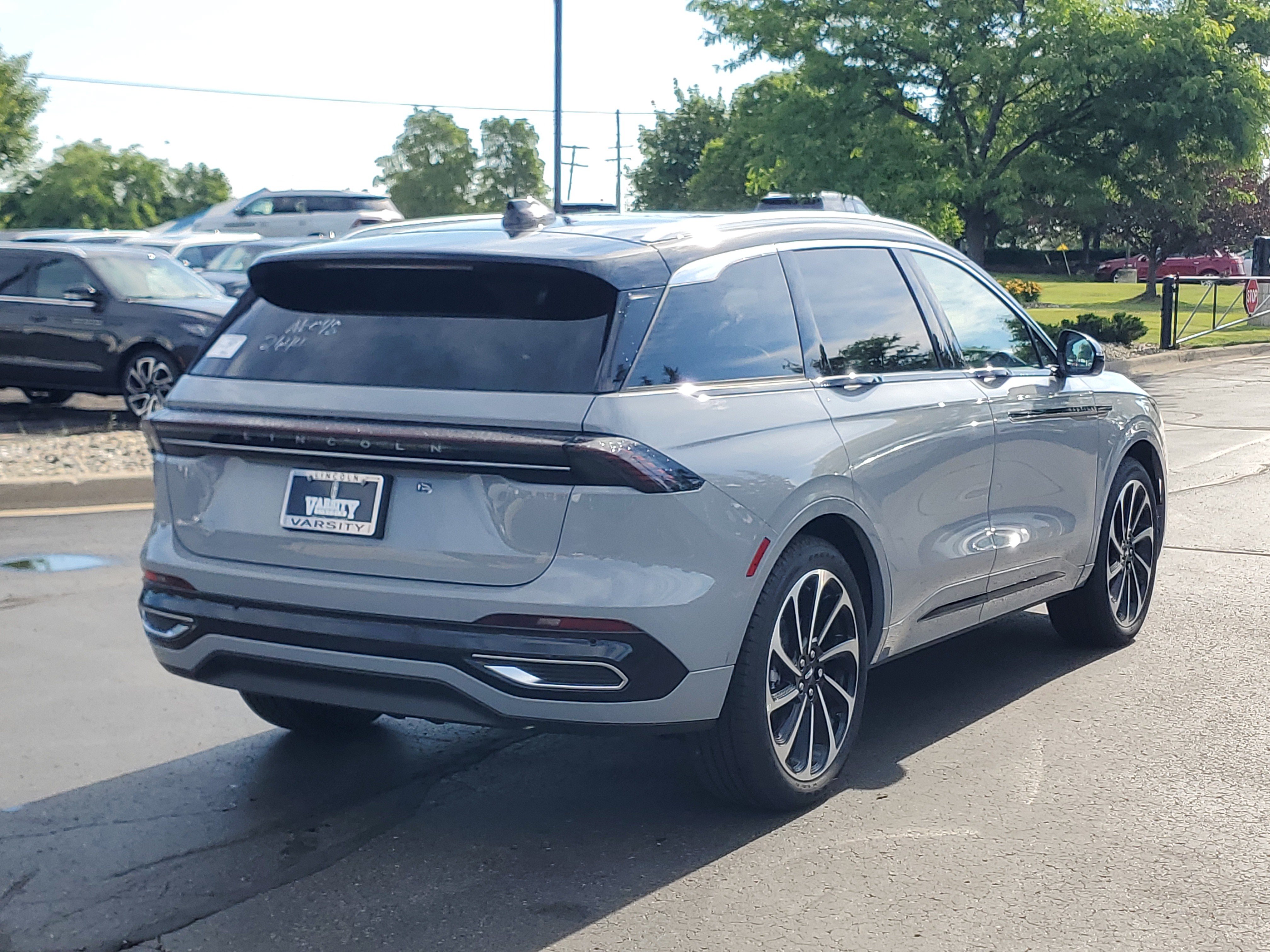 New 2026 Lincoln Nautilus Black Label AWD/4WD image 4