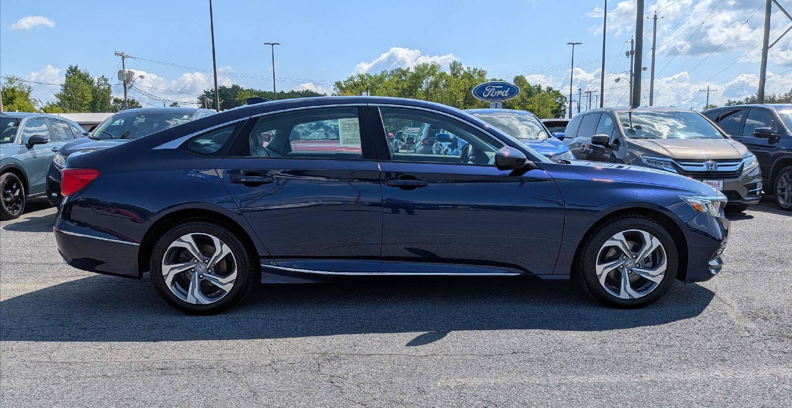 Used 2019 Honda Accord EX image 5