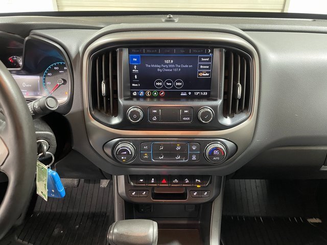 Used 2019 Chevrolet Colorado Z71 image 16