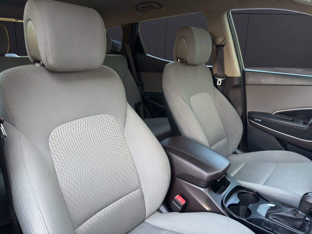 Used 2017 Hyundai Santa Fe Sport image 14