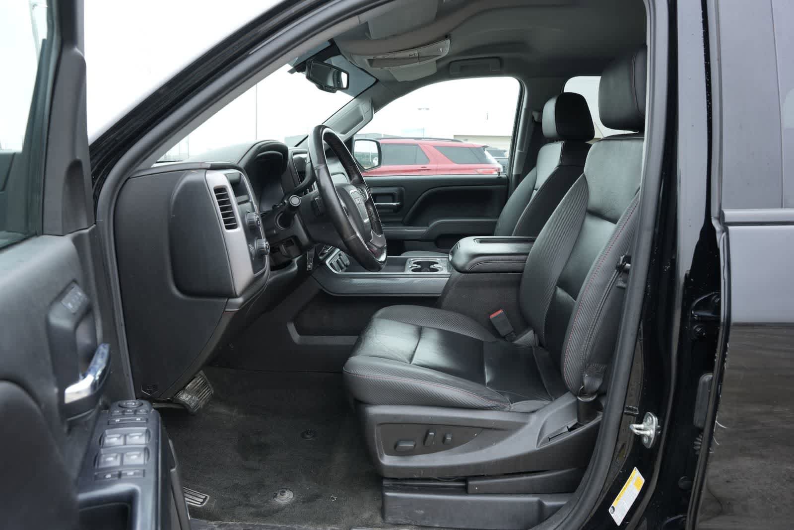 Used 2018 GMC Sierra 1500 SLT w/ All Terrain Package AWD/4WD image 16