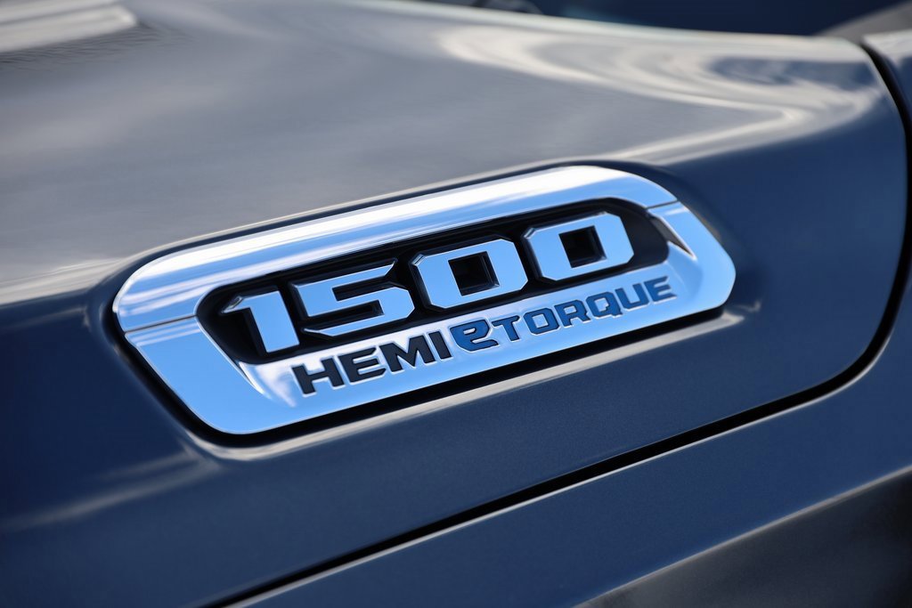 Used 2021 RAM 1500 Big Horn image 8