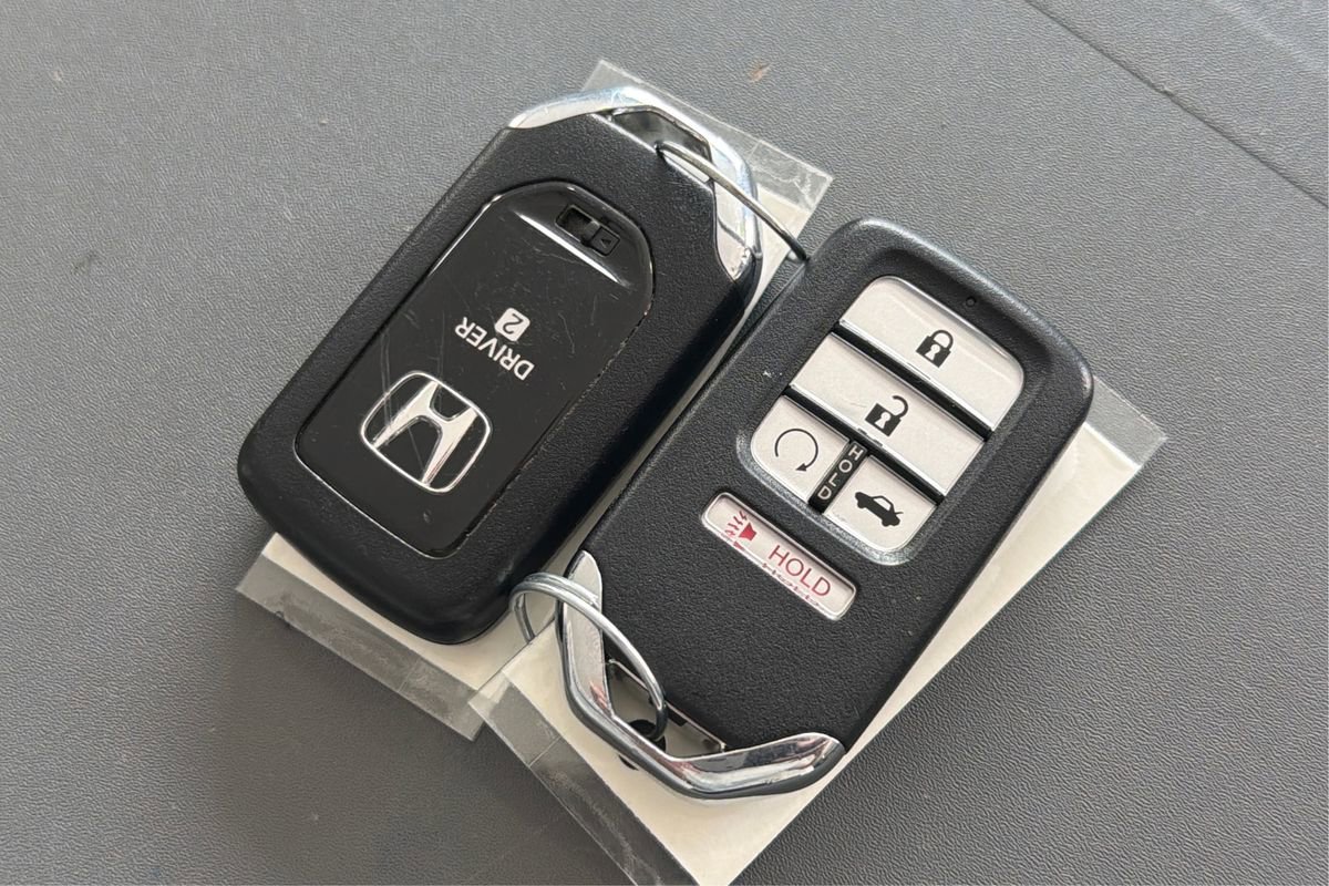 Used 2021 Honda Accord EX-L image 36
