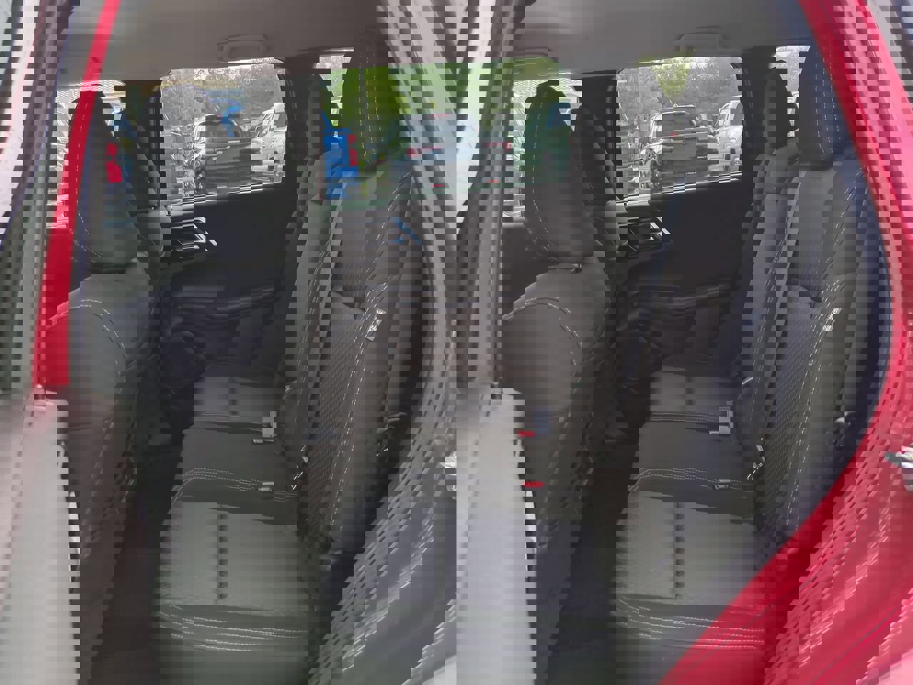 Used 2022 Mitsubishi Outlander ES image 14