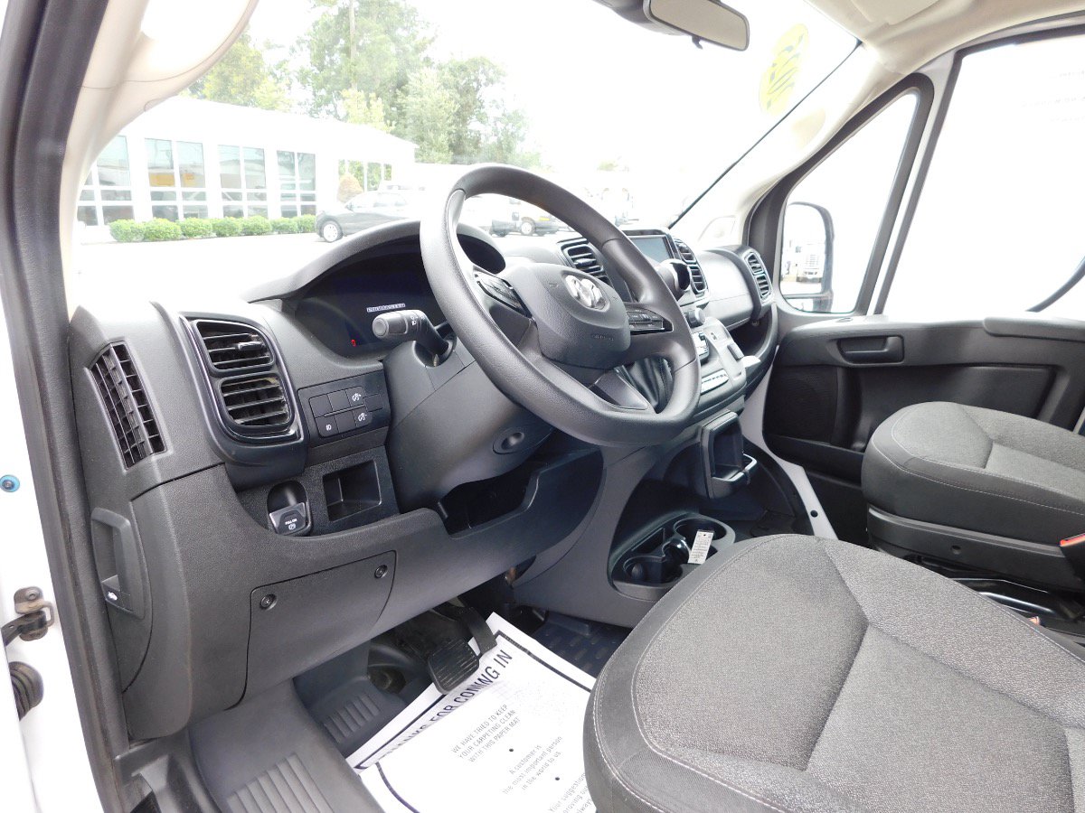 Used 2025 RAM ProMaster 2500 w/ U-Haul Equipment Group FWD image 8