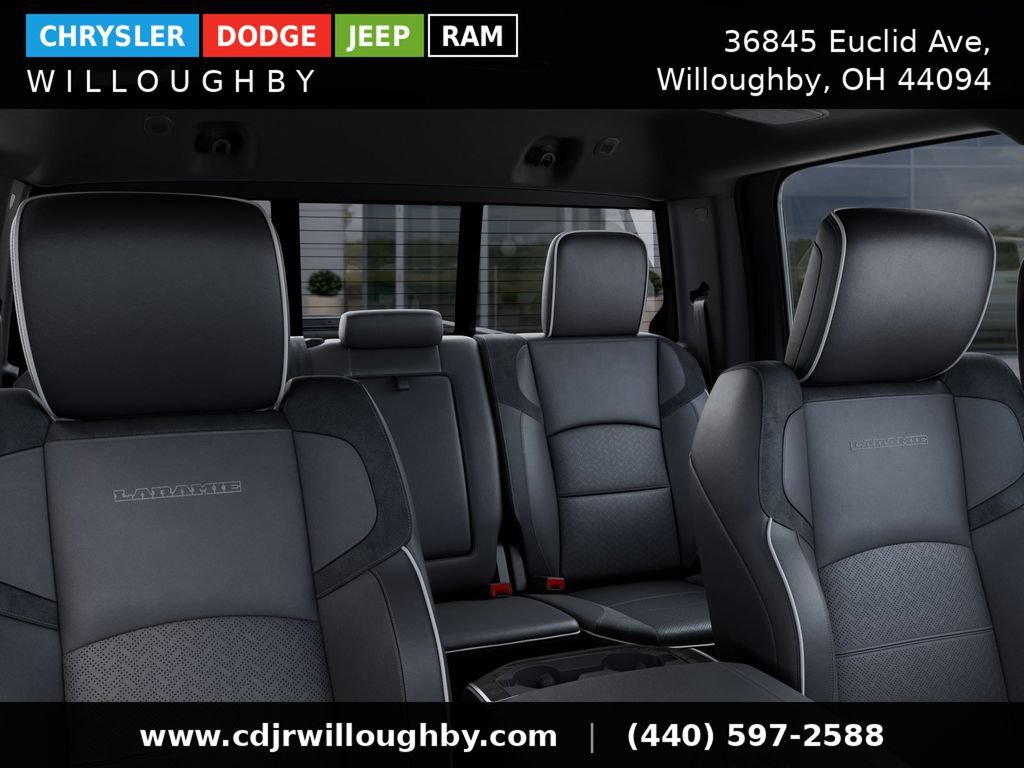 New 2026 RAM 3500 Laramie AWD/4WD image 29
