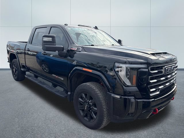 Used 2024 GMC Sierra 2500 AT4 w/ Technology Package AWD/4WD image 5