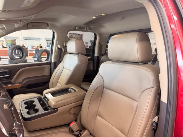 Used 2018 Chevrolet Silverado 1500 LTZ w/ Sport Package AWD/4WD image 8