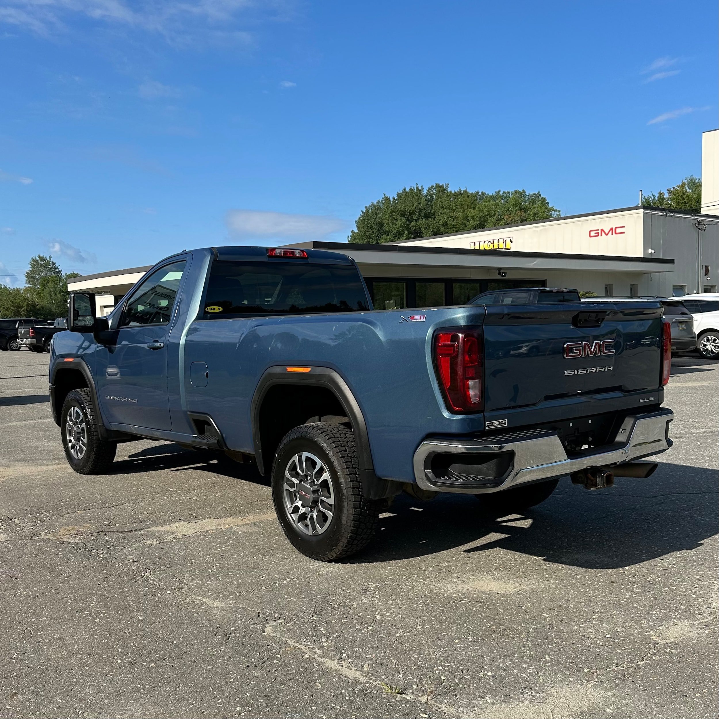 Used 2024 GMC Sierra 2500 SLE w/ SLE Convenience Package AWD/4WD image 5