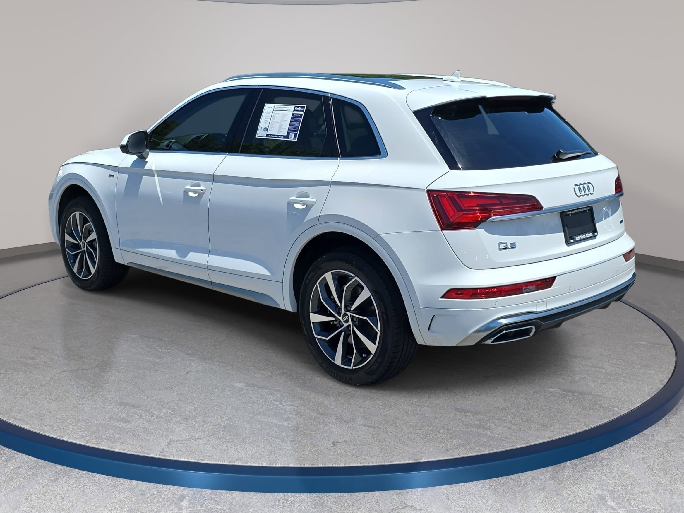 Used 2023 Audi Q5 2.0T Premium w/ Convenience Package AWD/4WD image 7
