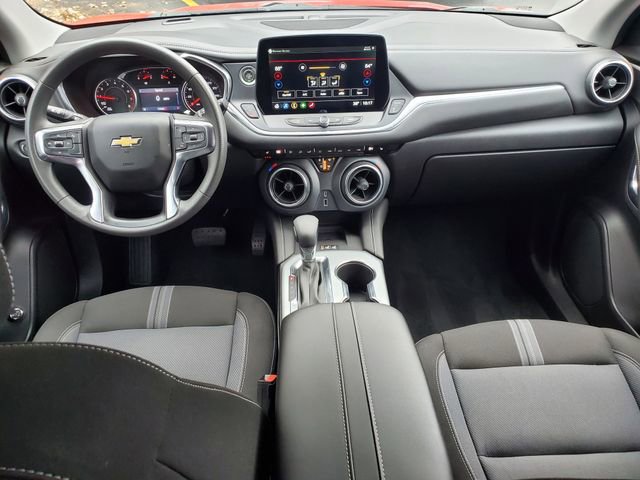 Certified 2023 Chevrolet Blazer LT w/ Convenience Package image 16