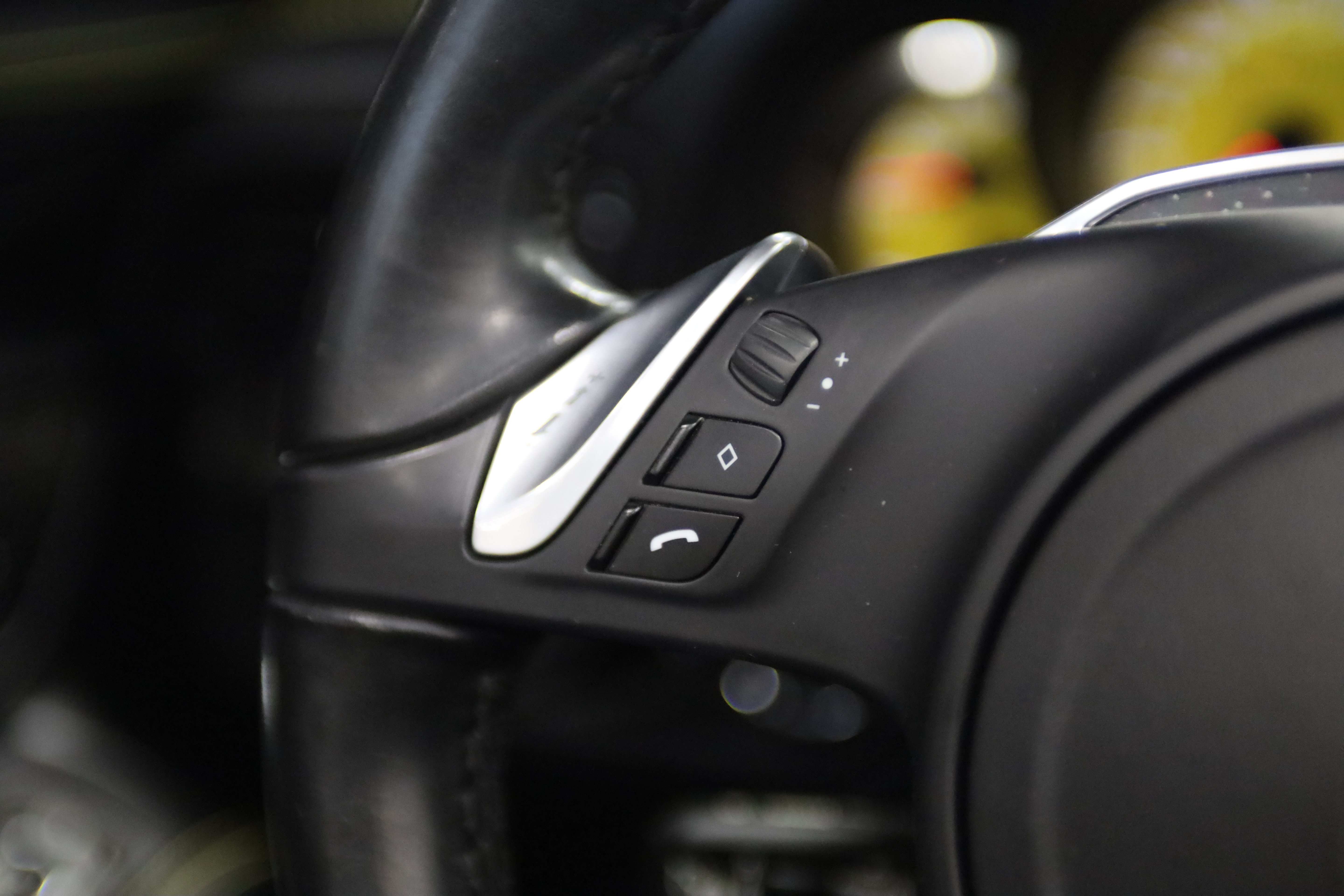 Used 2015 Porsche 911 Turbo S AWD/4WD image 27
