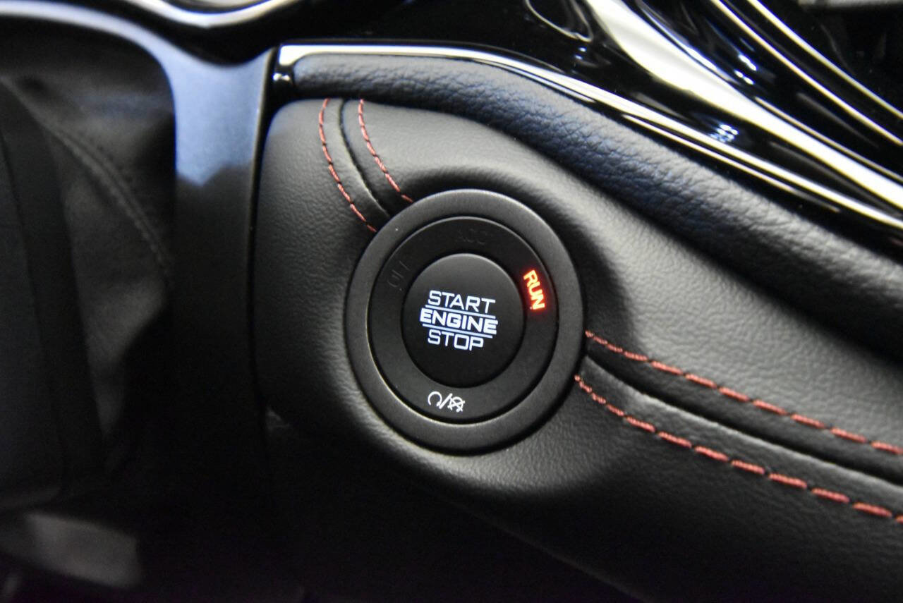 Used 2022 Dodge Durango R/T w/ Blacktop Package image 26