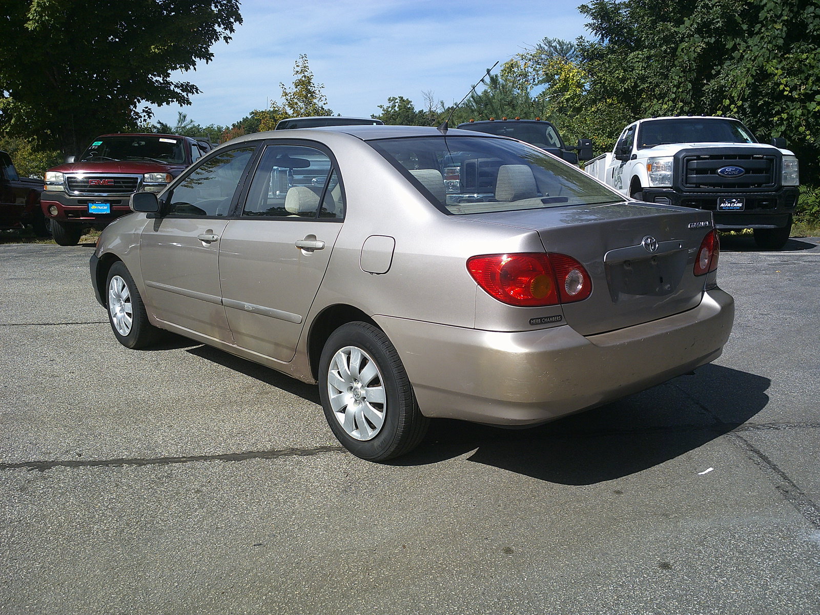 Used 2003 Toyota Corolla CE FWD image 6