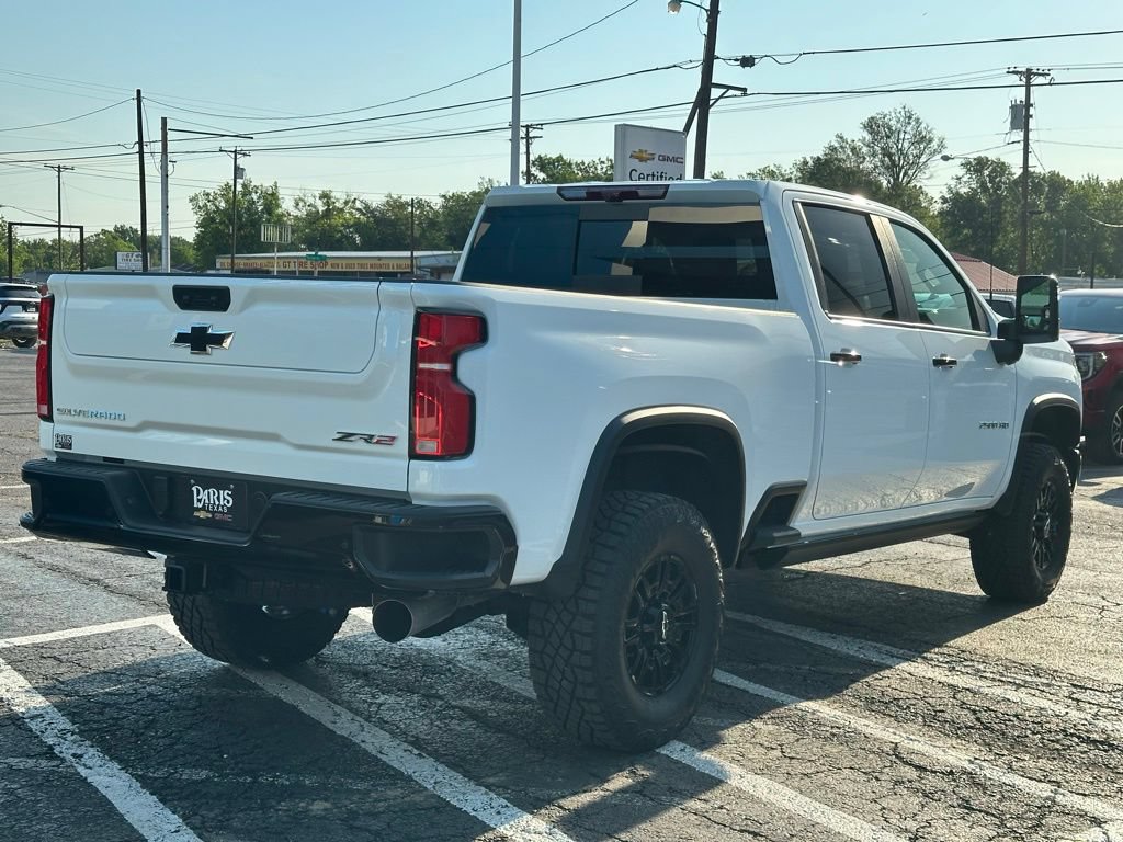 New 2026 Chevrolet Silverado 2500 ZR2 AWD/4WD image 7