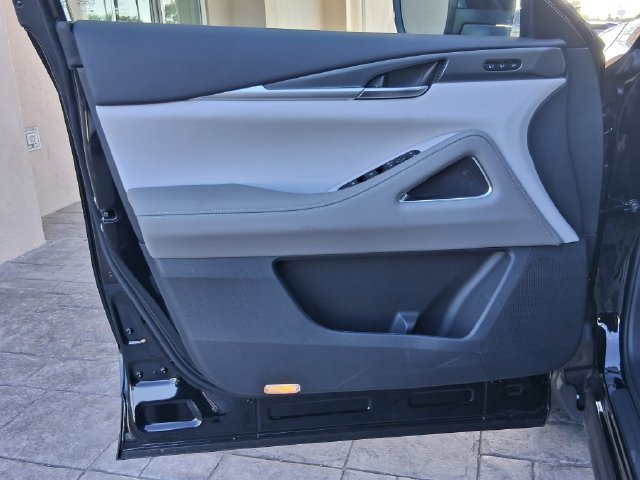 New 2027 INFINITI QX60 Luxe w/ Cargo Package FWD image 15