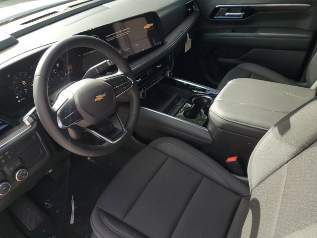 New 2026 Chevrolet Suburban LS RWD image 11