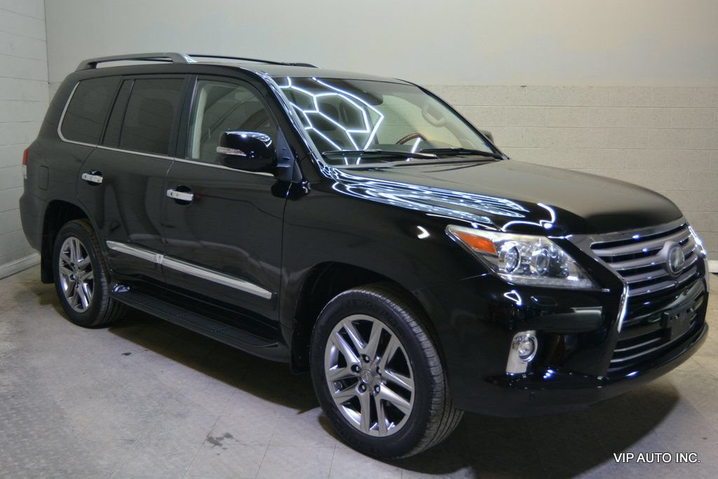 Used 2015 Lexus LX 570 4WD image 1