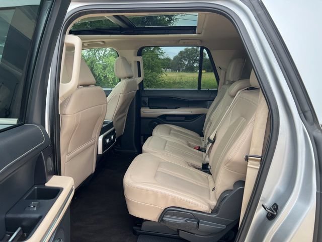 Used 2023 Ford Expedition Max Limited RWD image 13