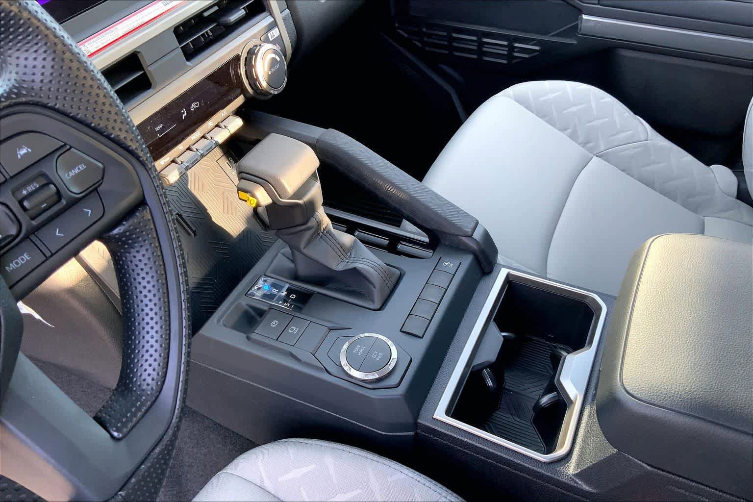 New 2026 Toyota Tacoma SR5 RWD image 7