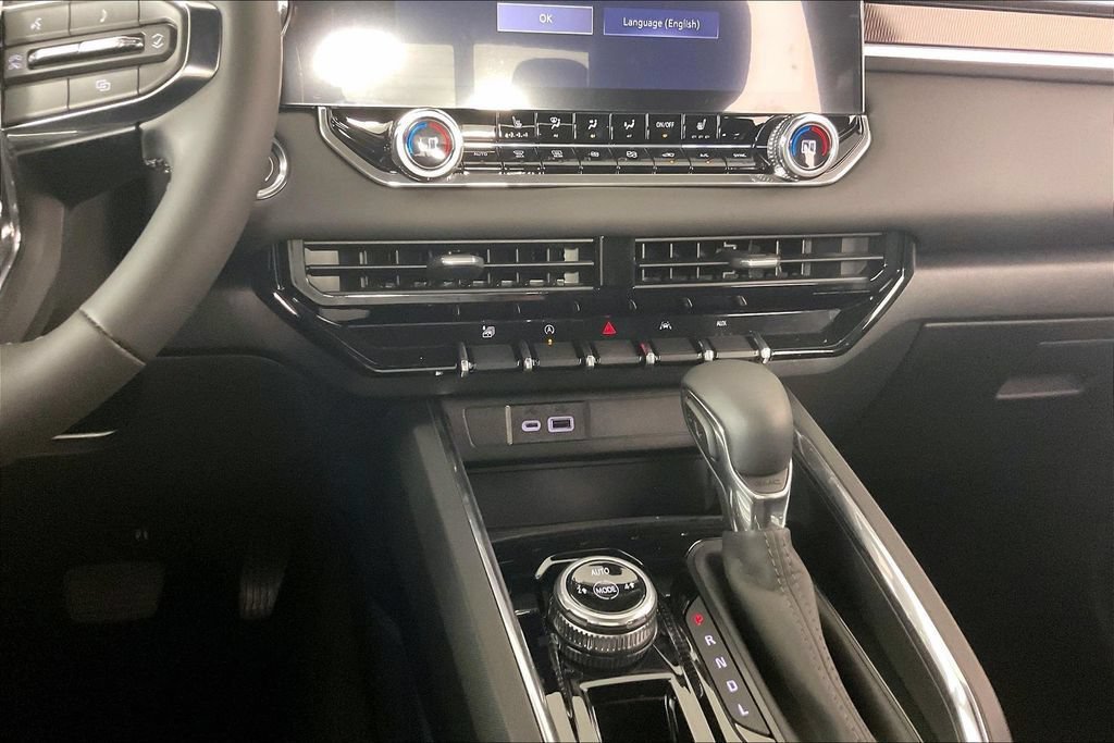 New 2026 GMC Canyon Elevation w/ Convenience Package AWD/4WD image 7