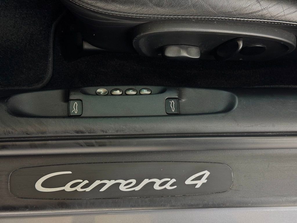 Used 2002 Porsche 911 Cabriolet image 44