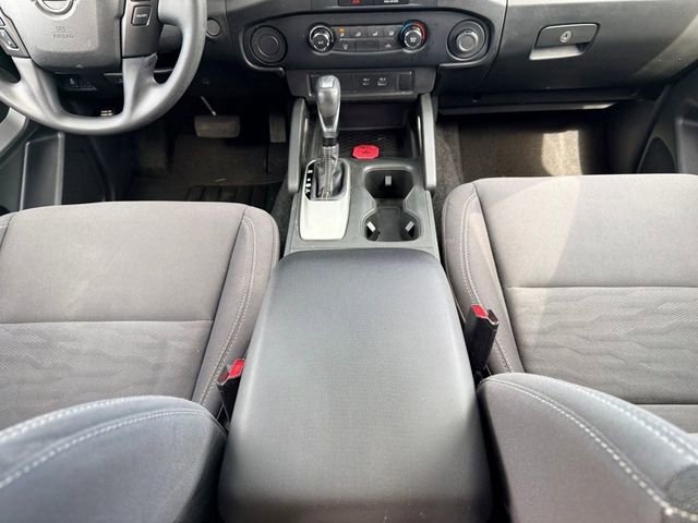 Used 2022 Nissan Frontier SV image 14
