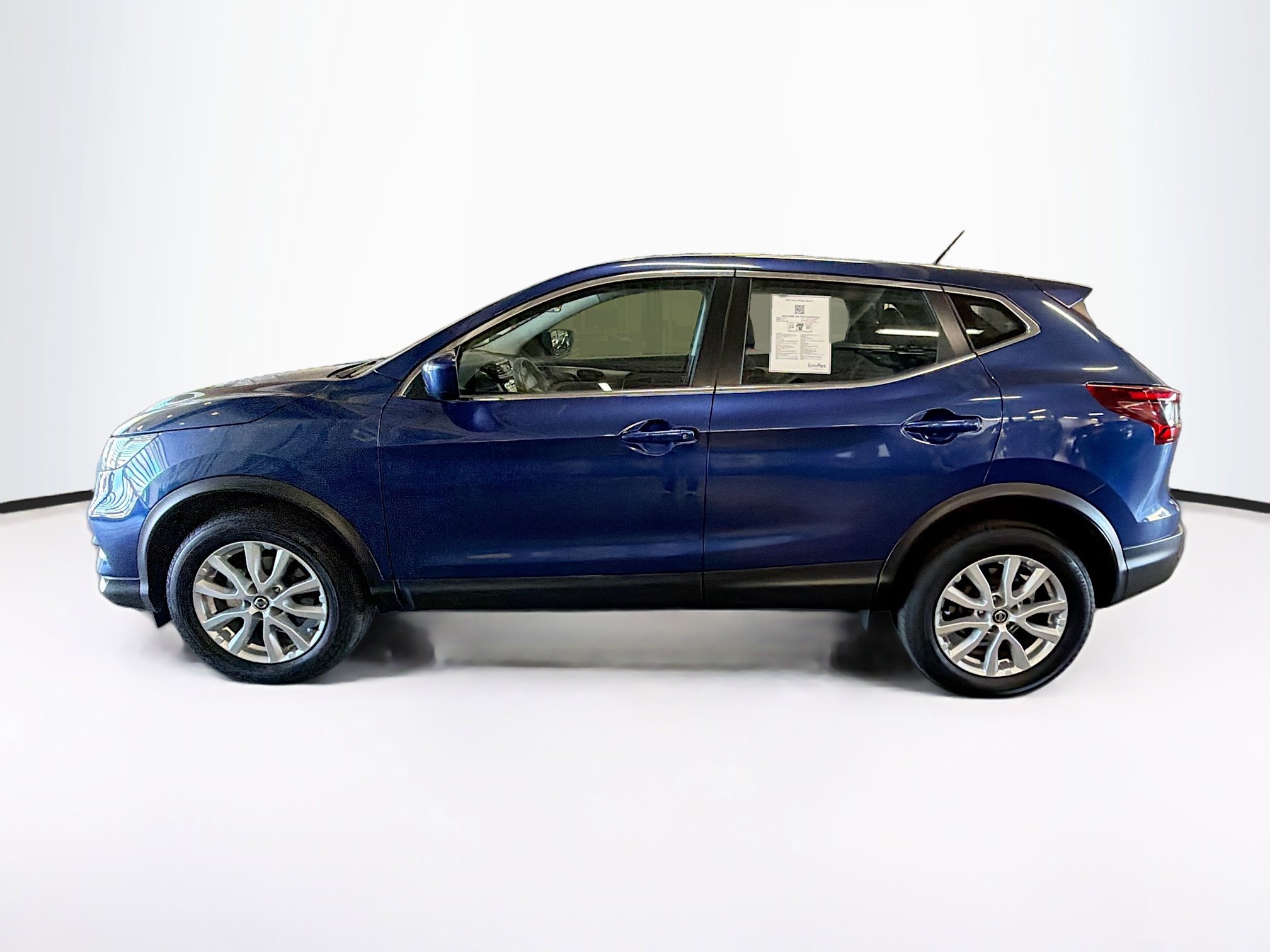 Used 2022 Nissan Rogue Sport S AWD/4WD image 4