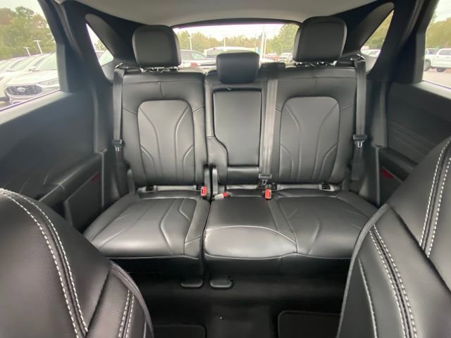 New 2025 Ford Escape SE w/ PHEV Premium Package image 28