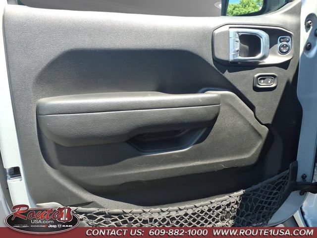 Used 2022 Jeep Wrangler Rubicon w/ LED Lighting Group AWD/4WD image 24
