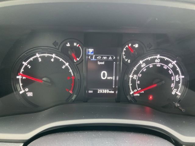 Used 2023 Toyota 4Runner SR5 AWD/4WD image 4