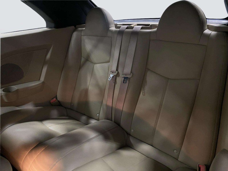 Used 2013 Chrysler 200 Limited FWD image 30
