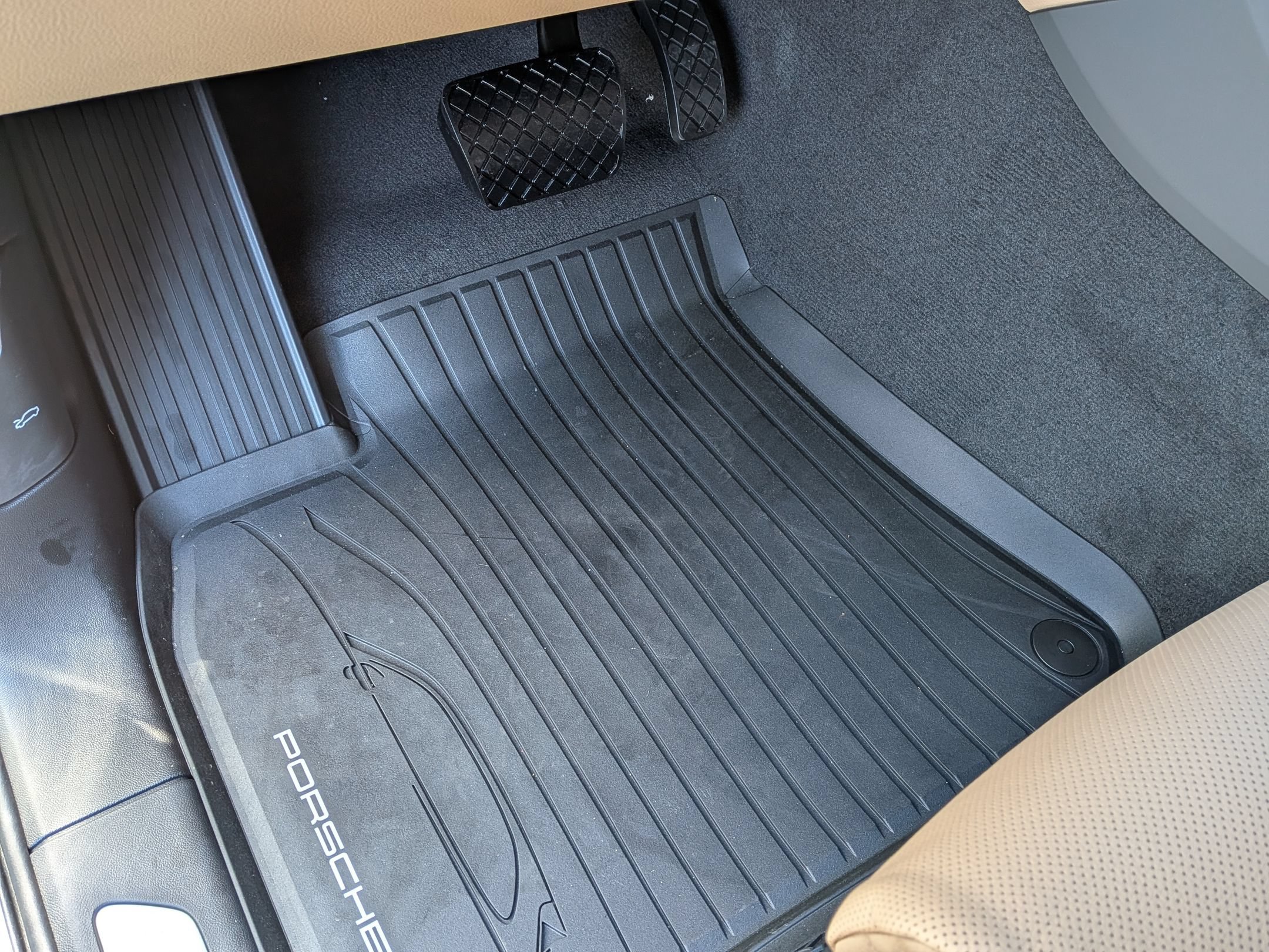 New 2026 Porsche Cayenne AWD/4WD image 7