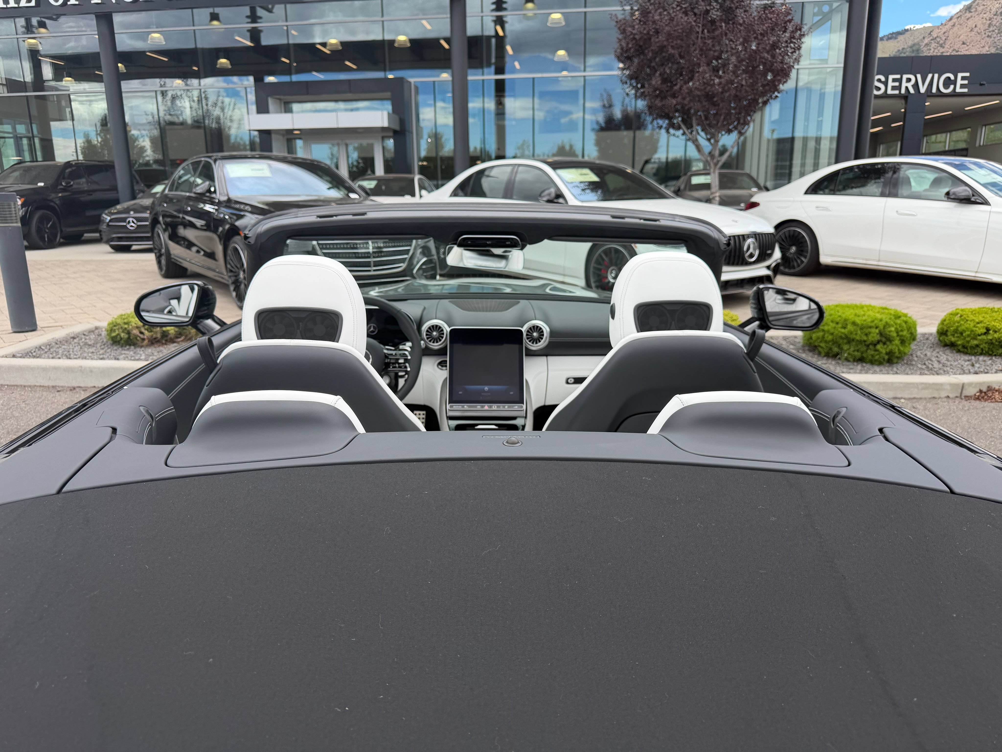 Used 2026 Mercedes-Benz SL 63 AMG 4MATIC image 5