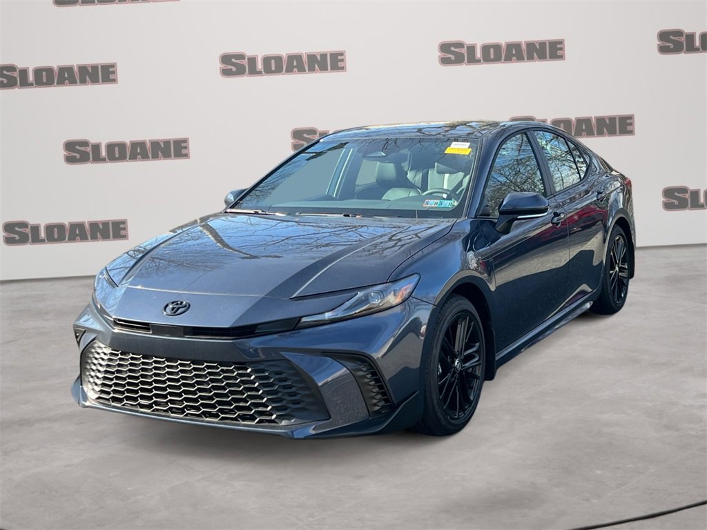 New 2026 Toyota Camry SE image 1